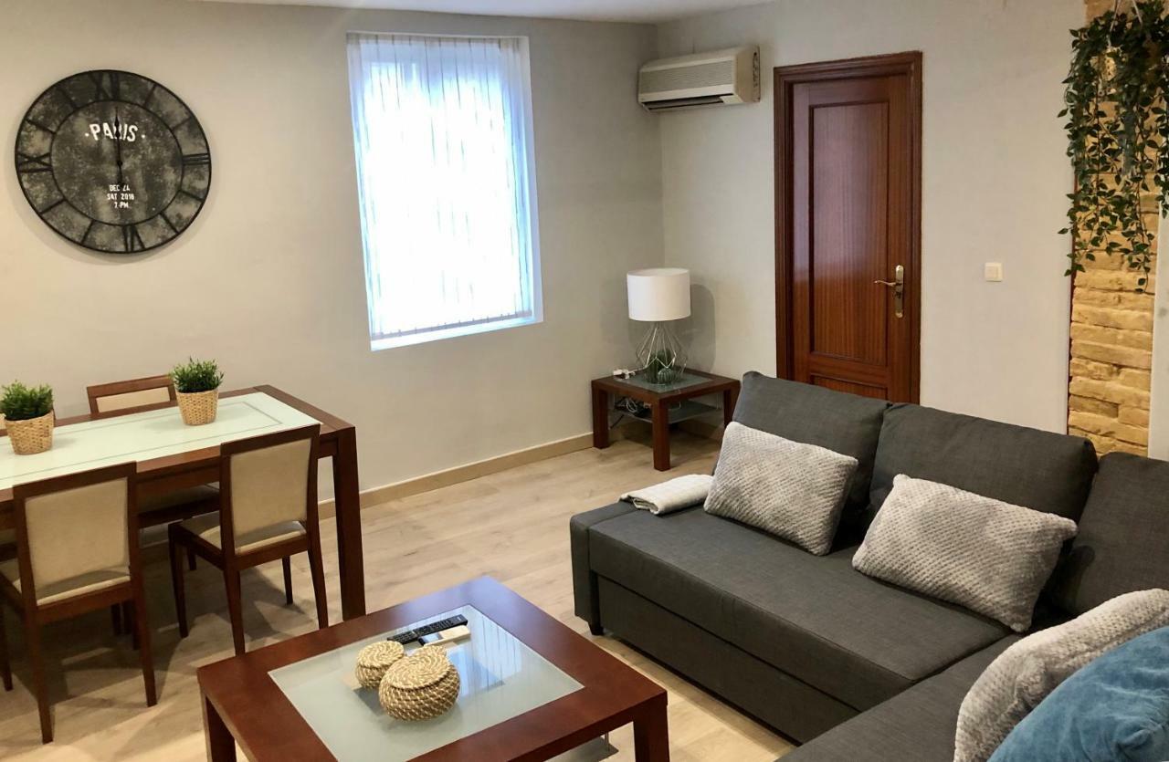 Apartamento San Blas-Antiguo Mercado Central Zaragoza Luaran gambar