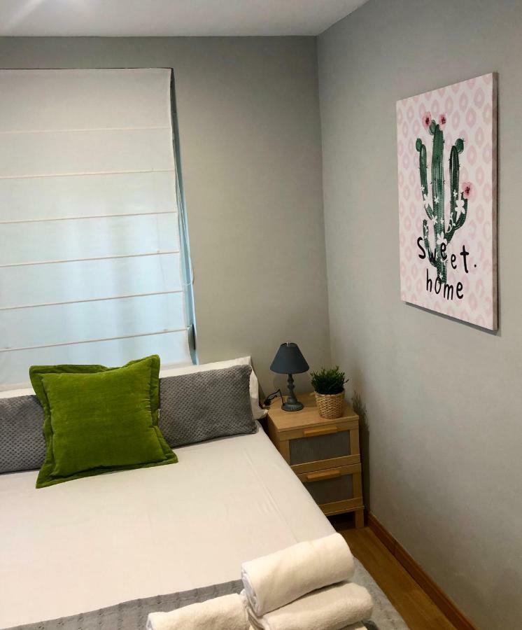 Apartamento San Blas-Antiguo Mercado Central Zaragoza Luaran gambar